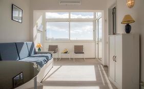 A28 - The Sea Wink Studio